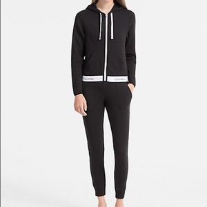 Calvin Klein zip-up and matching joggers small